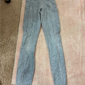 Lululemon leggings NWOT